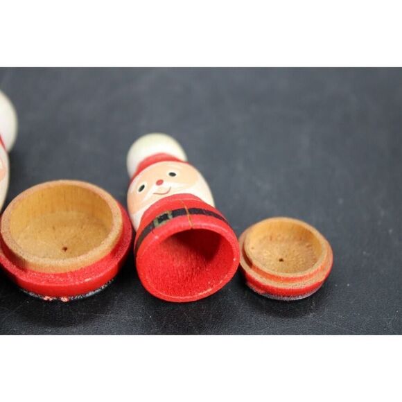 Vintage Santa Clause Nesting Dolls Set Of 5 - Picture 10 of 15